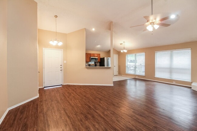 Photo - 405 Lemon Dr