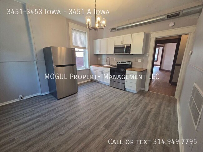 Photo - 3451-3453 Iowa-3451 A Iowa Unit 3451 A Iowa