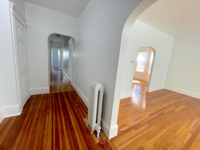 Unit Entrance towards living room - 58 Bickford Ave Unit 1