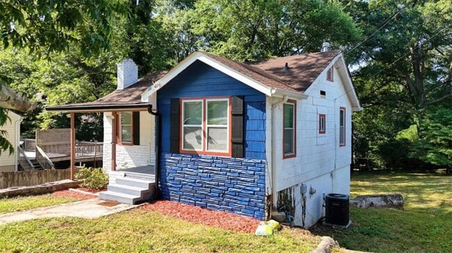Photo - 1888 Vesta Ave