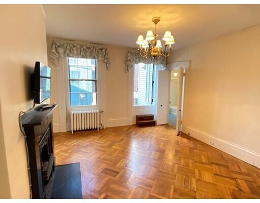 Photo - 103 Pinckney St Unit 2