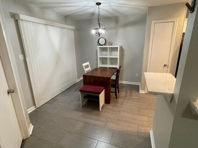 Photo - 10150 Woodtrail