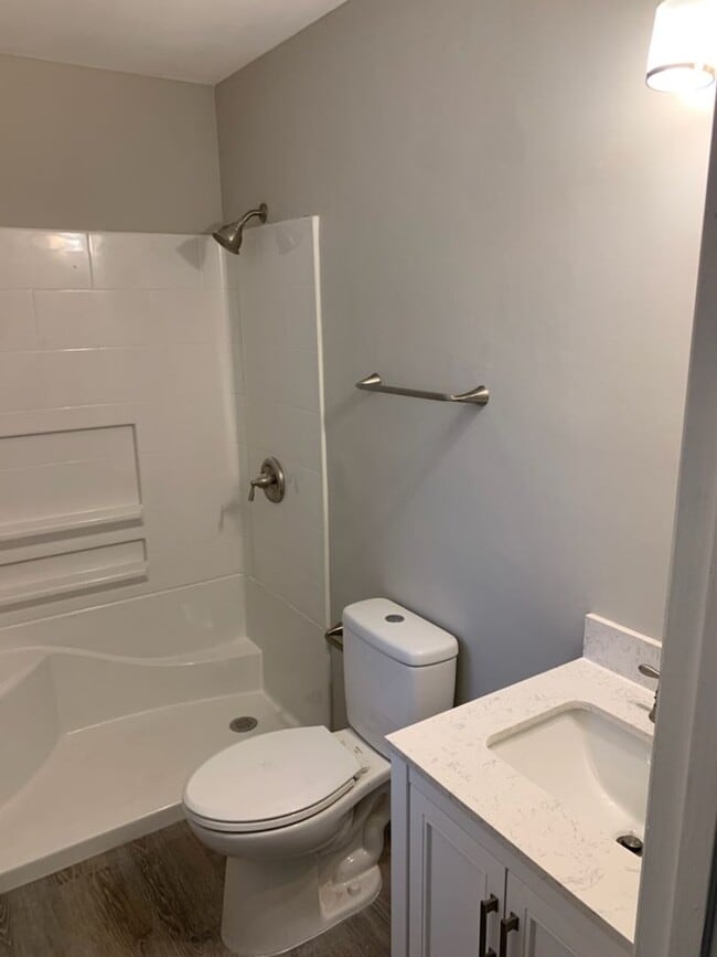 Photo - Quiet neighborhood