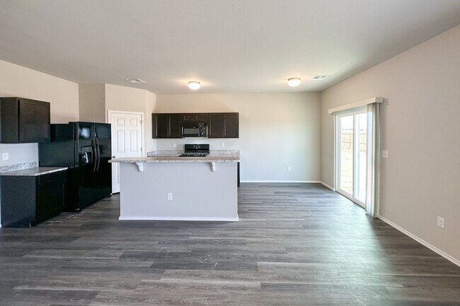 Photo - Gorgeous 3 Bed 2.5 Bath 2 Story Home in No...