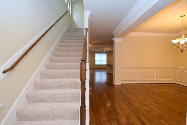 Photo - 1109 Beall Landing Ct