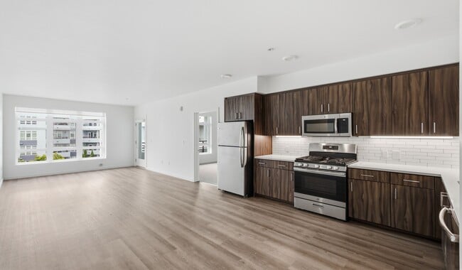 Cook with ease in a kitchen made for you.