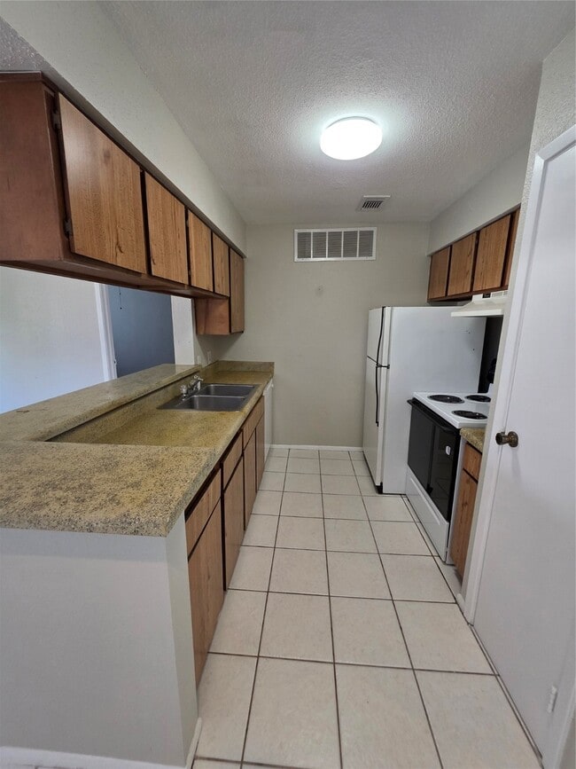 Photo - 15534 Zabolio Dr Unit True