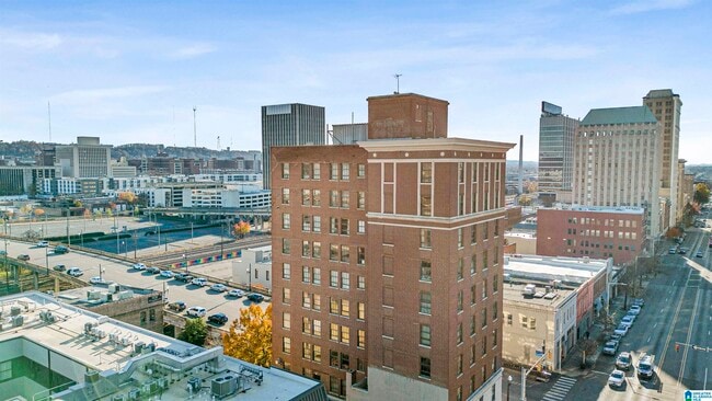 Photo - 2201 1st Ave N Unidad 5C