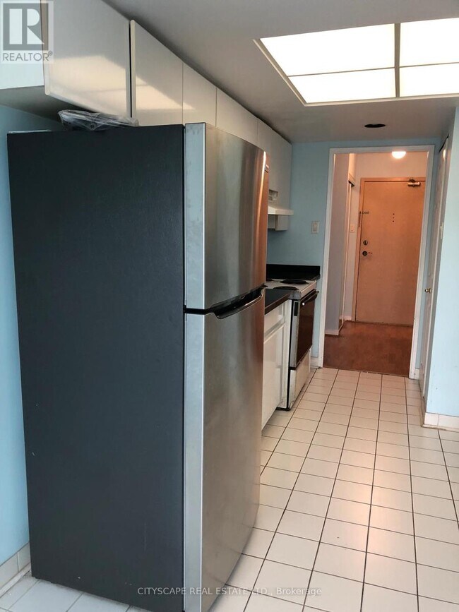 Photo - 7825 Bayview Ave Unit 1014