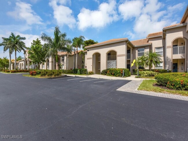 Building Photo - 19981 Barletta Ln Unit 1812 Rental