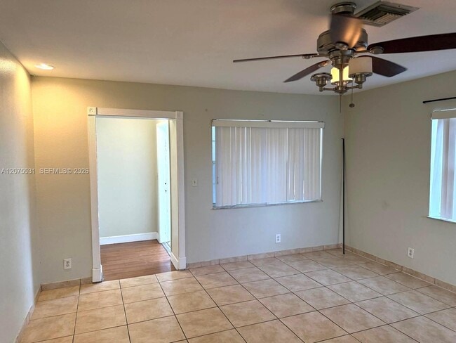 Photo - 6034 SW 35th St Unit 1-2