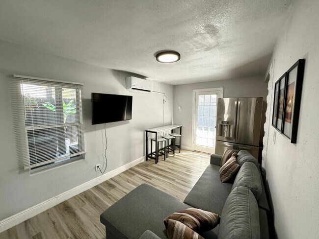 Photo - 1044 22nd Ave N