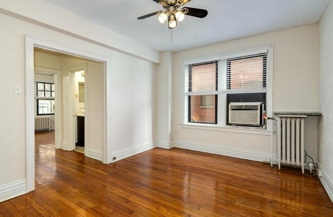 Photo - 5616-42 Pershing Ave Unidad 42