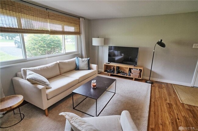 110 W Spring Valley Pike