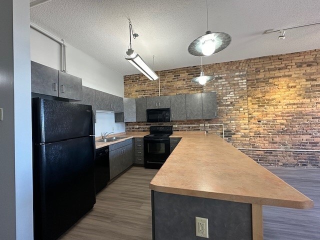 Photo - Bridgeman Russell