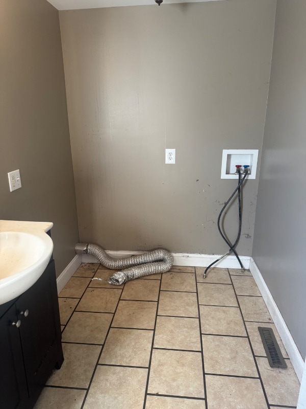 Photo - 204 Dameron St