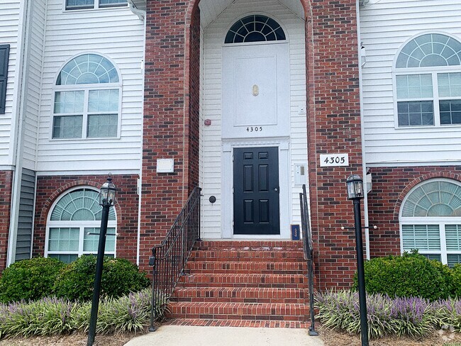 Building Photo - 4305 Timberbrooke Dr Unit APT 1B