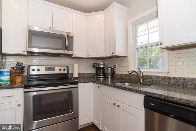 Photo - 70 Huckleberry Ln