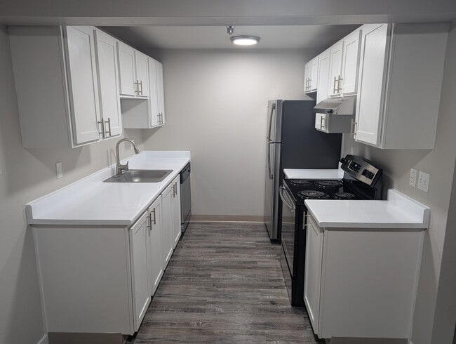 Photo - Pines at Canyon Station