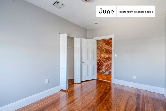 Photo - Room in Shared 4 bed/1.5 bath home Unit C