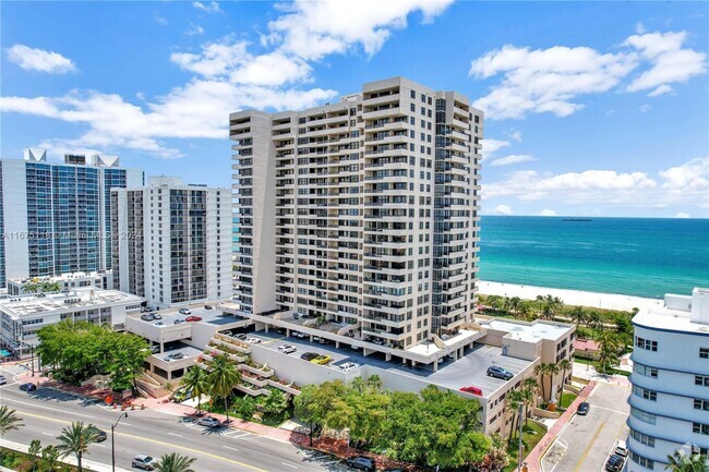 Building Photo - 2555 Collins Ave Unit 1206 Rental