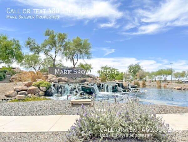 Building Photo - 3842 E Alfalfa Dr