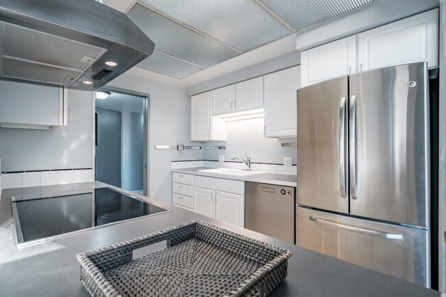 Photo - 1500 SW 5th Ave Apartment