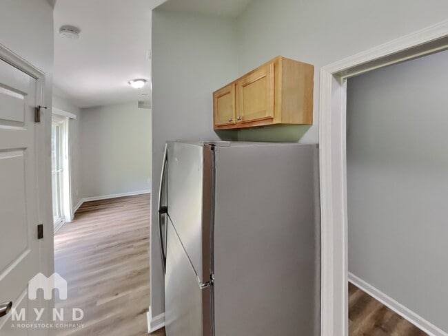 Photo - 3604 Oakwood Rd