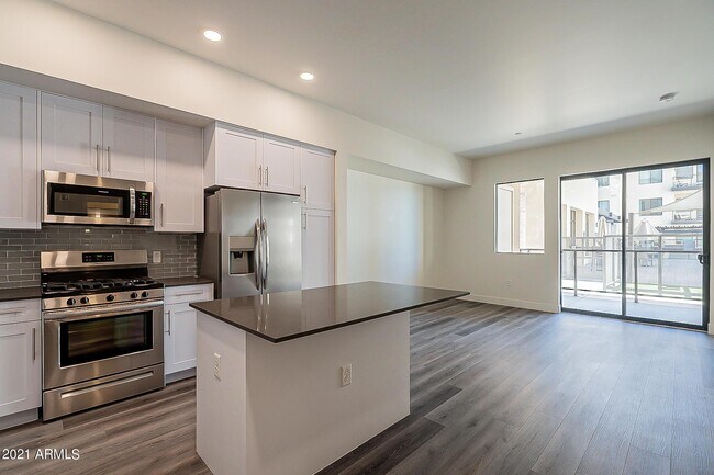 Photo - 7300 E Earll Dr Unit 1016