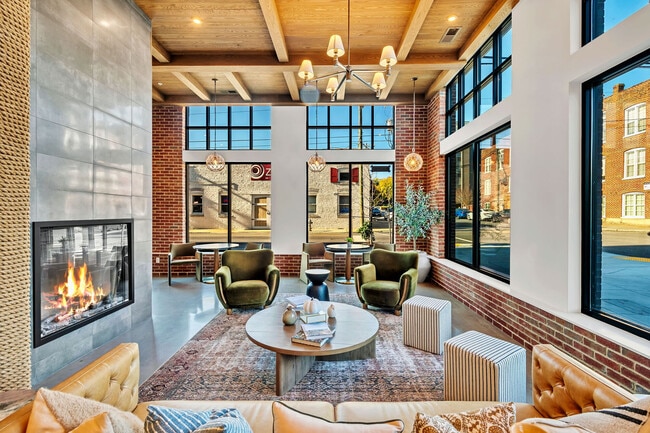 Photo - Commodore Old Town Manchester