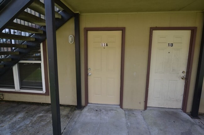 Photo - 2 bedroom, 2 bath apartments in Sherwood F...