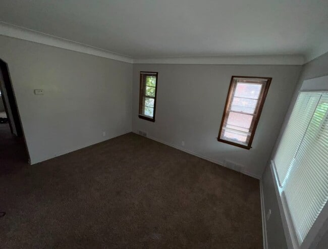 Photo - 12037 Corbett Ave