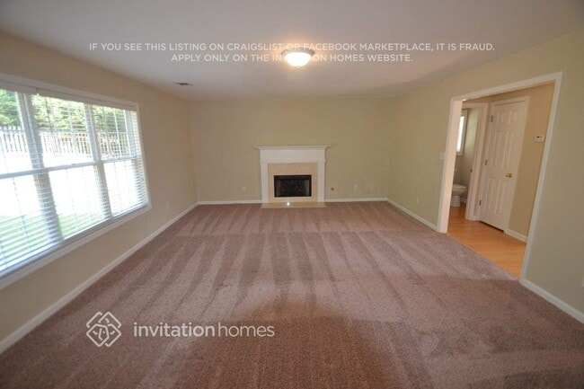 Photo - 935 Oak Bluff Ct