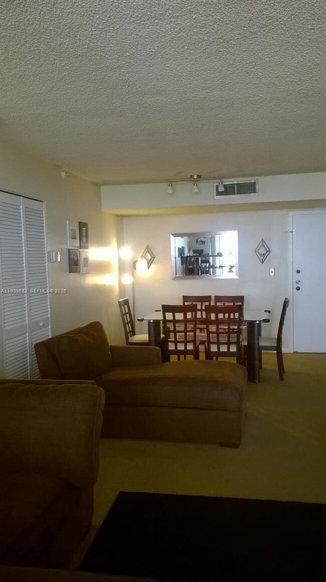 Photo - 290 174th St St Unit 2007