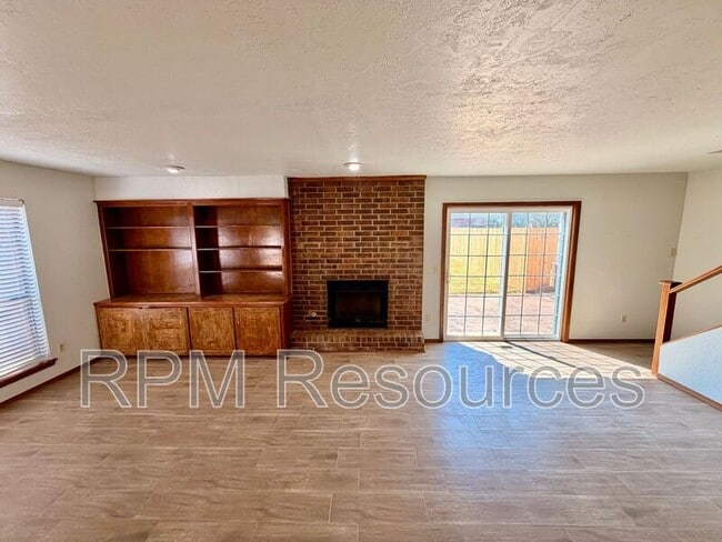 Photo - 6012 Gaelic Glen Dr