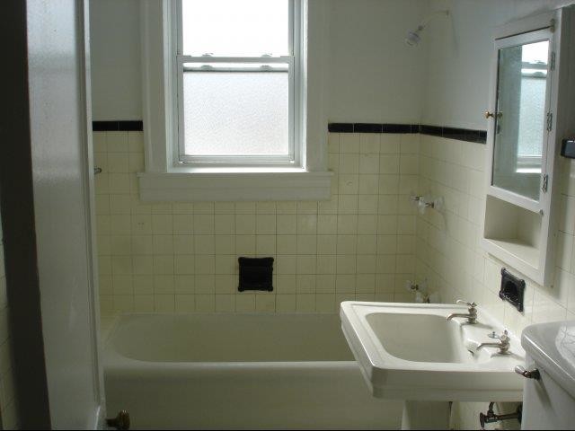 Photo - Lakeside 1116