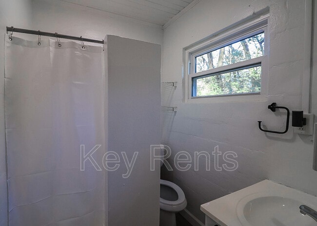 Photo - 9759 Cove Ave