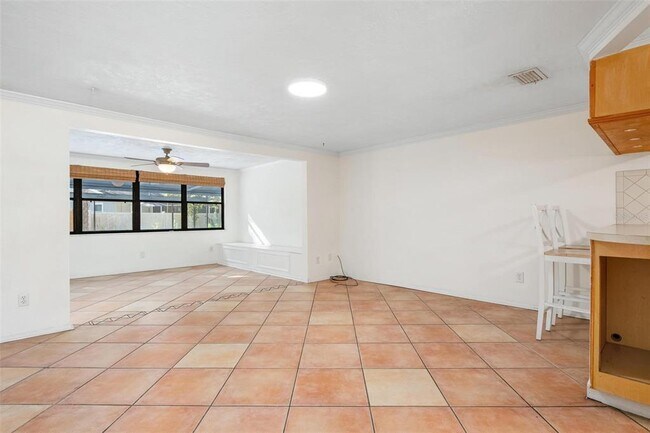 Photo - 4030 S Mark Dr