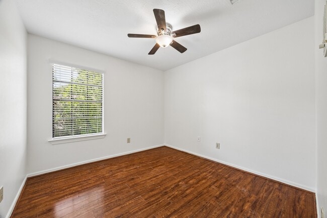 Building Photo - 15251 Kelbrook Dr