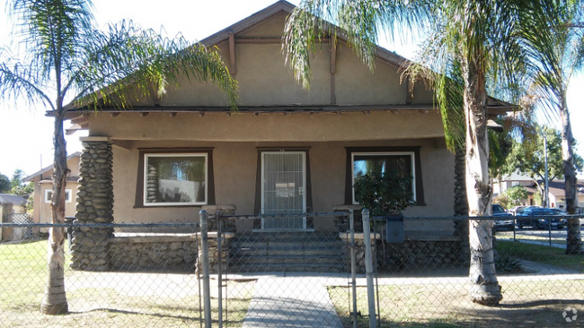 Building Photo - 502 S Laurel Ave Rental