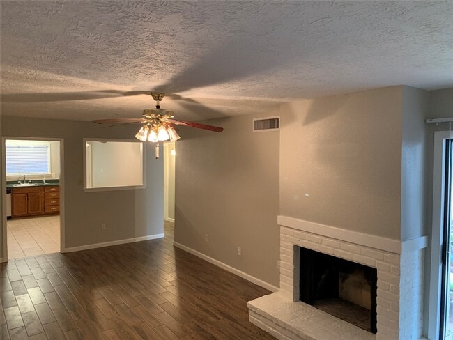 Photo - 6401 Deihl Rd Unit 704