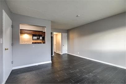 Photo - SAUNDERS & HIMEBAUGH TO WALNUT HILL LOT 32...