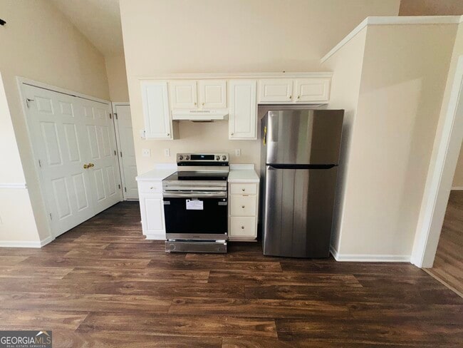 Photo - 3305 Chandon Ln