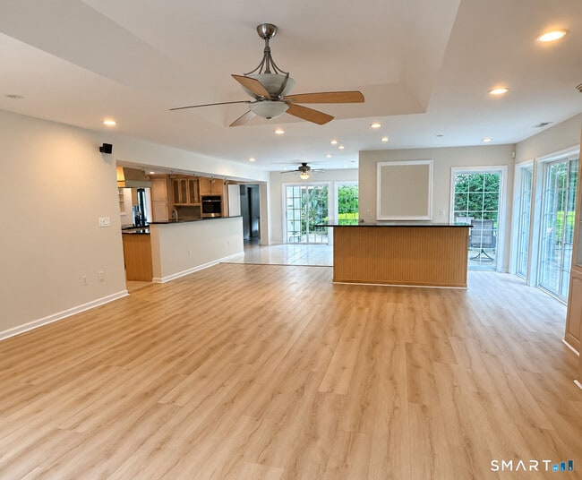 30 Riverside Ave Unit 1st fl