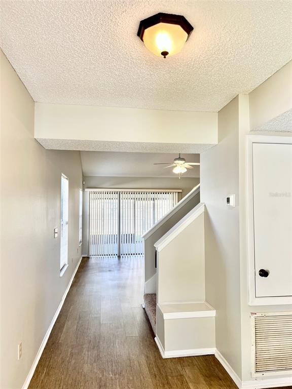 Photo - 554 Cidermill Pl