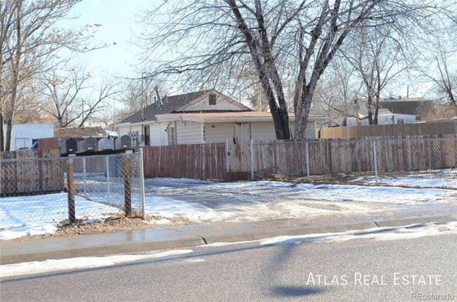 Photo - 7400 Leyden St Unit 3