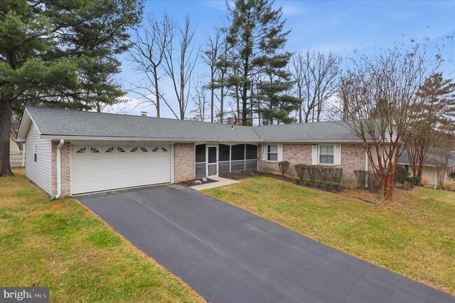 Photo - 14017 Broomall Ln
