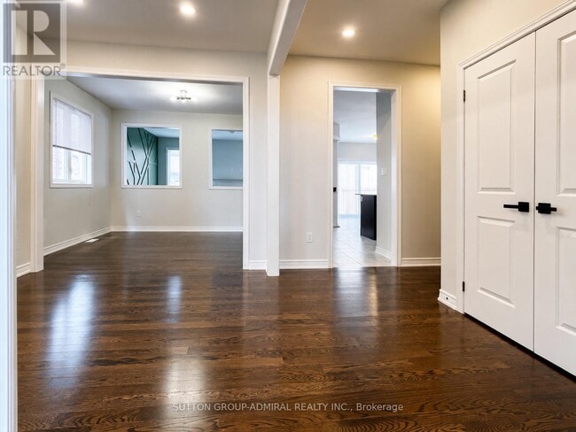 Photo - 1320 Blackmore St