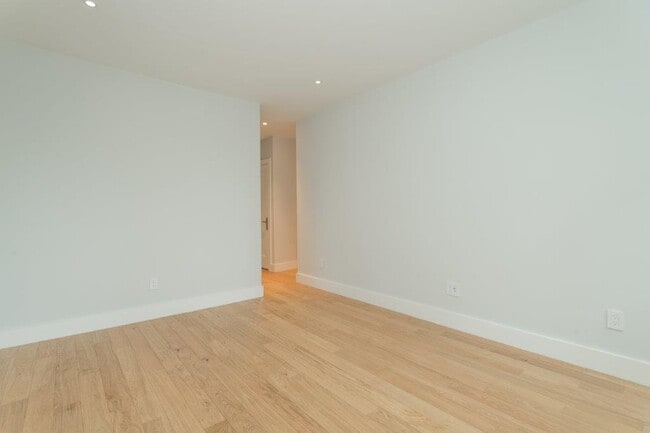 286 & 288 Chestnut Hill Avenue
