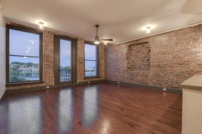 Photo - 416 S Gay St Unit 204